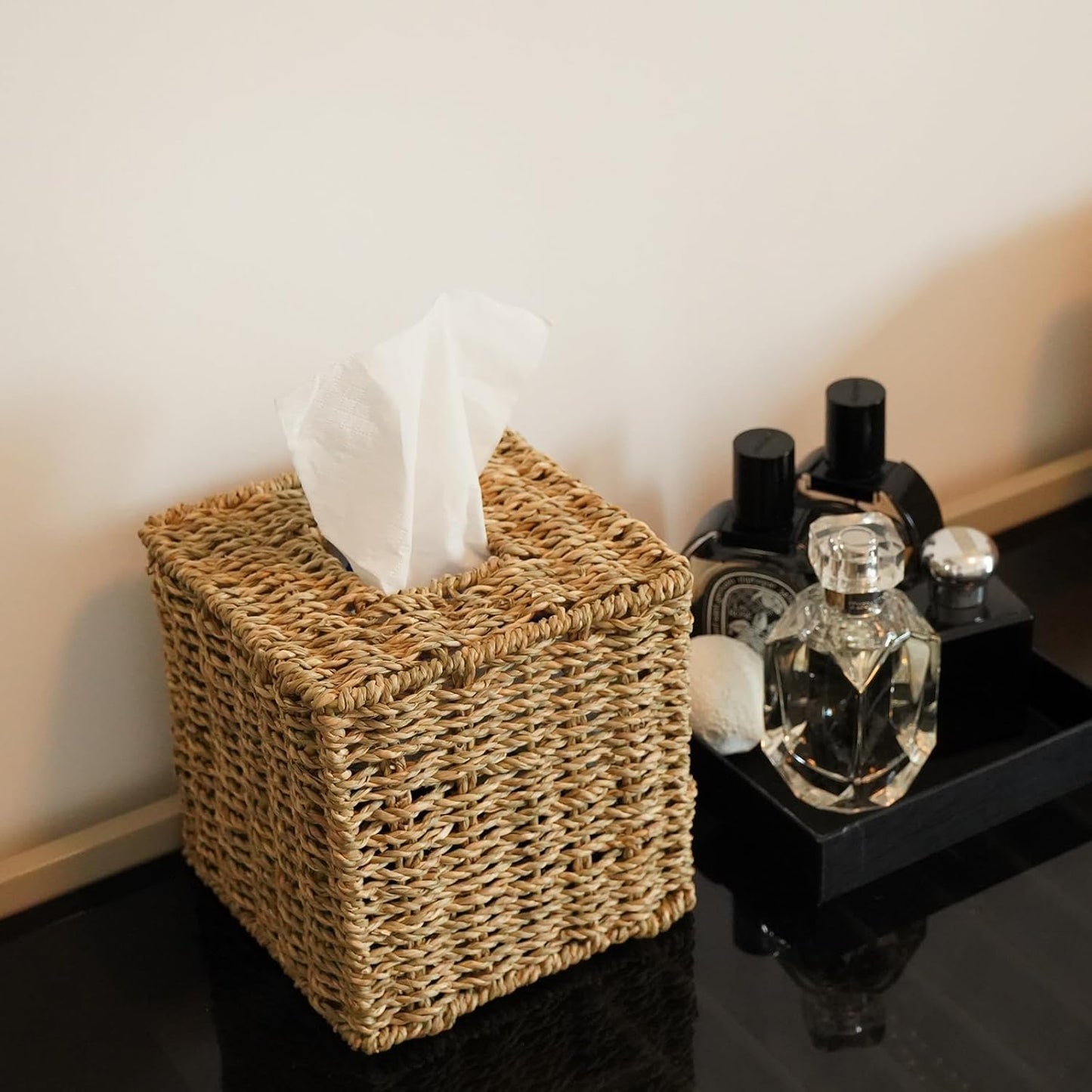 Set of 2 Seagrass Handwoven Wicker Tissue Box Cover, Natural Handmade Napkin Box Holder, Handcrafted Square Facial Tissue Holder for Bathroom, Rustic Decorative on Table and Bathroom,Boho Decorative