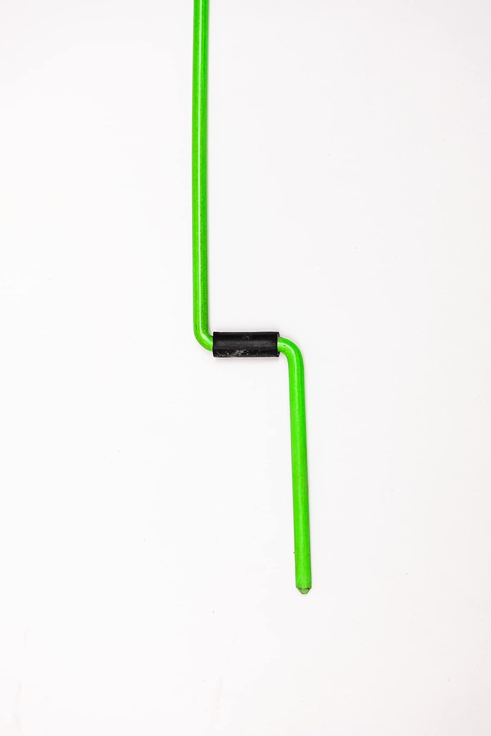 Say Goodbye To Wet And Dirty Grips Clutter And Bending. The StepKick Caddy Is The Ultimate On-Course Companion For Golfers Who Demand Convenience Organization And Performance