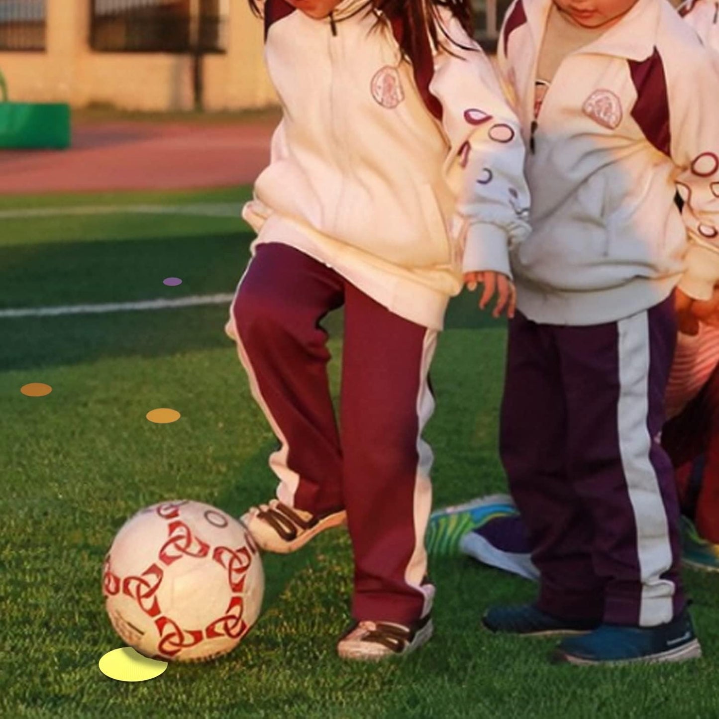 4inch & 9inch Poly Spot Markers for Agility Dot for Gym/PE Training, Dance, 6/12/24 Pcs Round Multiple Color & Size Rubber Non-Slip Spot Marker for Games, Floor Dots and Sport Activities