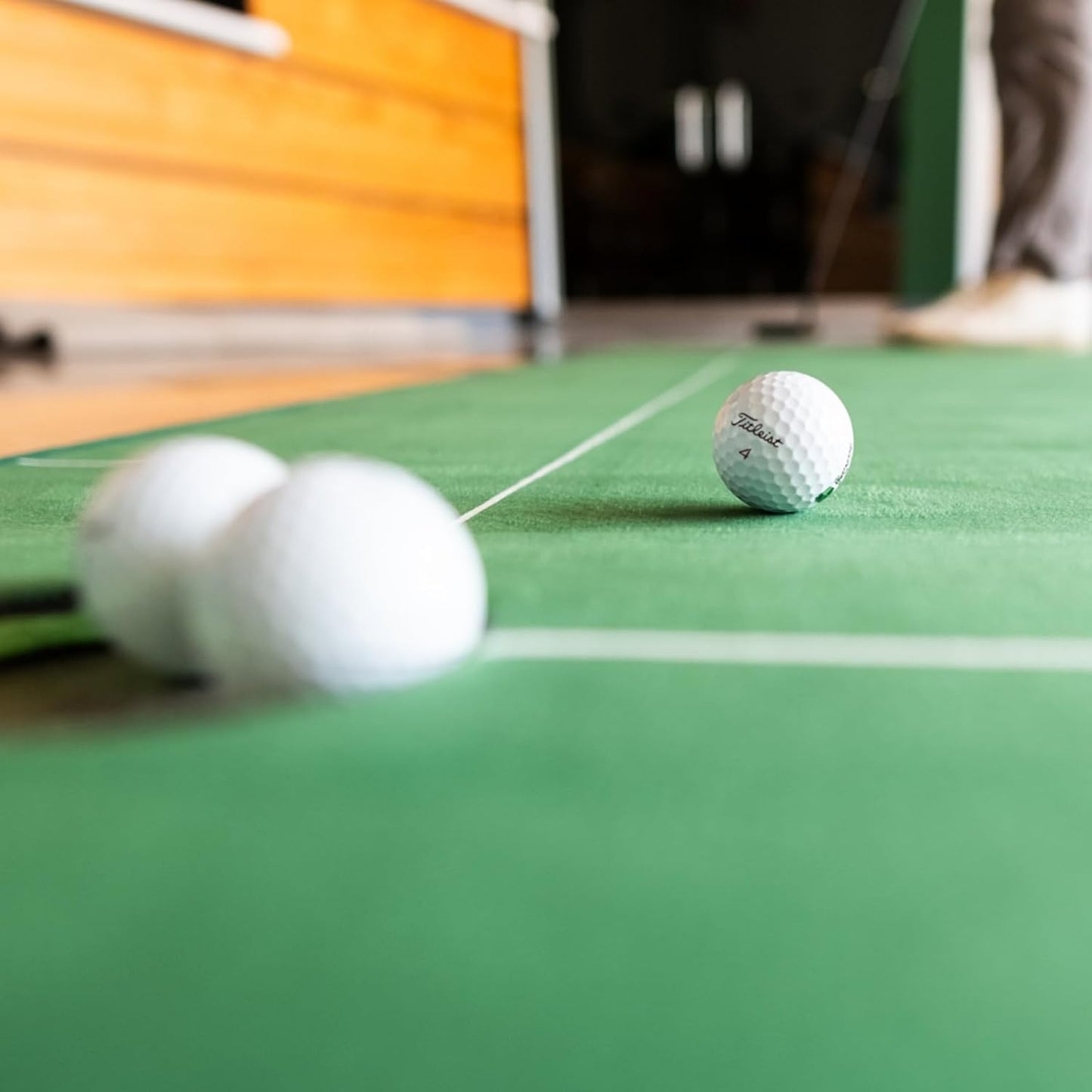 SIG LITE Putting Green - Professional-Grade, Indoor Practice Putting Mat - Realistic Feel - Easy Storage