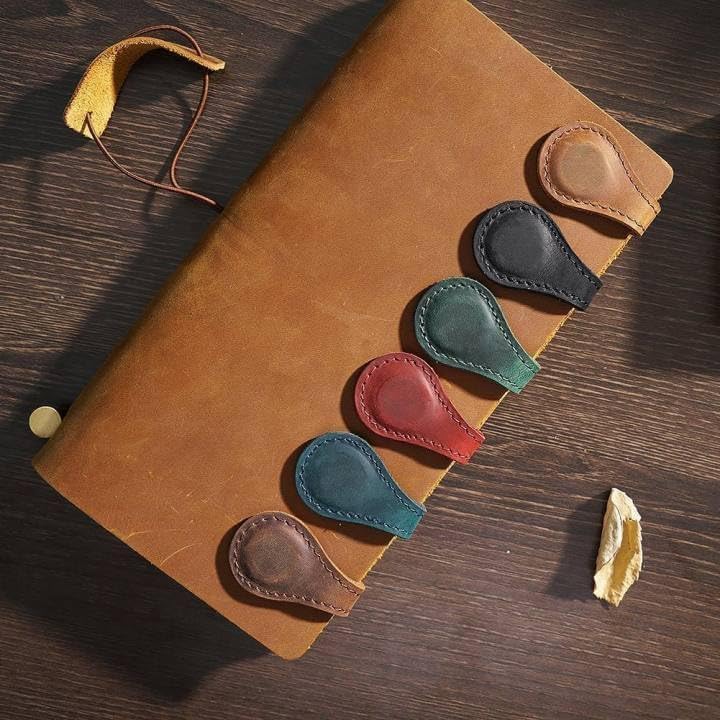 Personalized Magnetic Leather Bookmark, 26 Letters Custom Leather Bookmarks, Handmade, Leather Magnetic Bookmark for Book Lovers Readers Women Kid(Purple，Y）