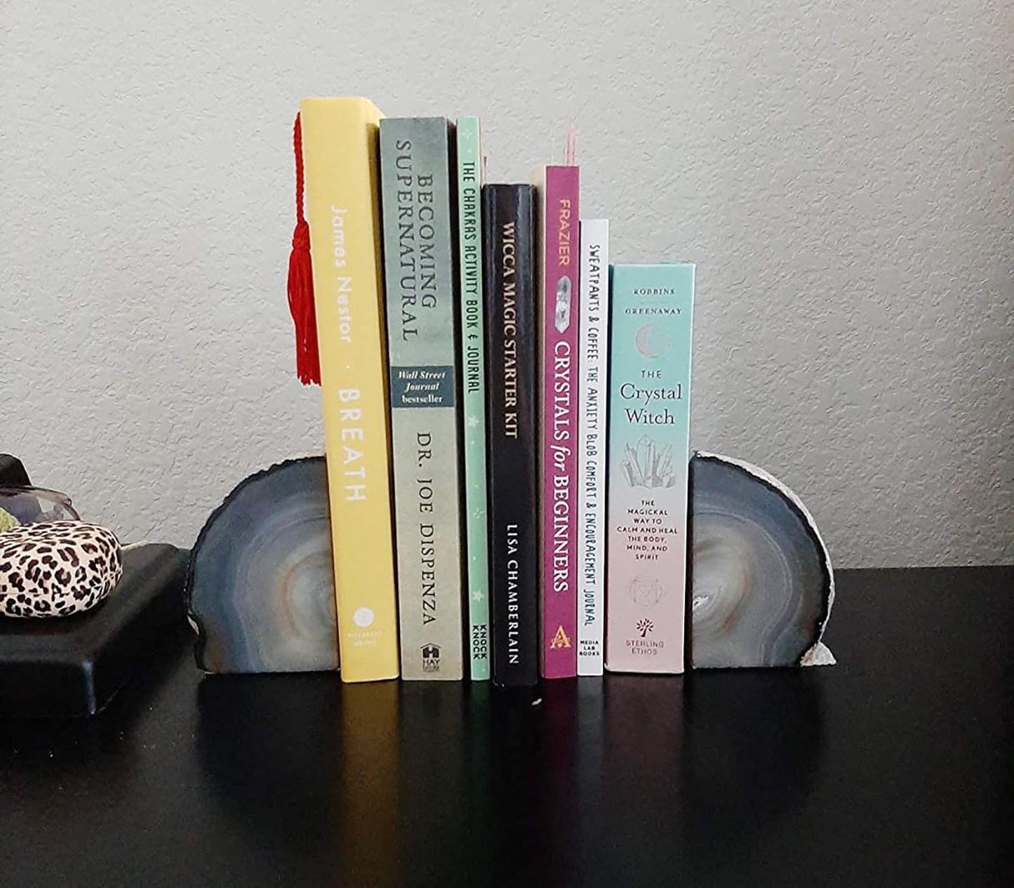 AMOYSTONE Heavy-Duty Agate Bookends, Natural Decorative Book Ends for Heavy Books, Crystal Book Stopper 6-8 LBS with Non-Slip Mat, Perfect for Office and Home Shelves
