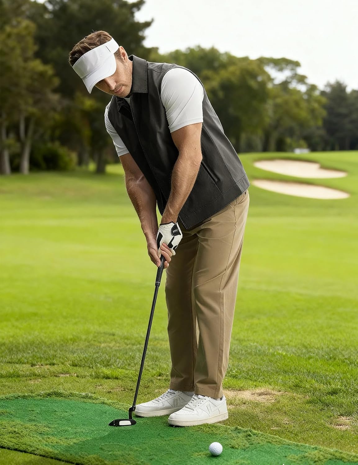 Rdruko Men's Golf Vest Lightweight Outerwear Windproof Water Resistant Grid Lining Vest with Zipper Pockets for Casual