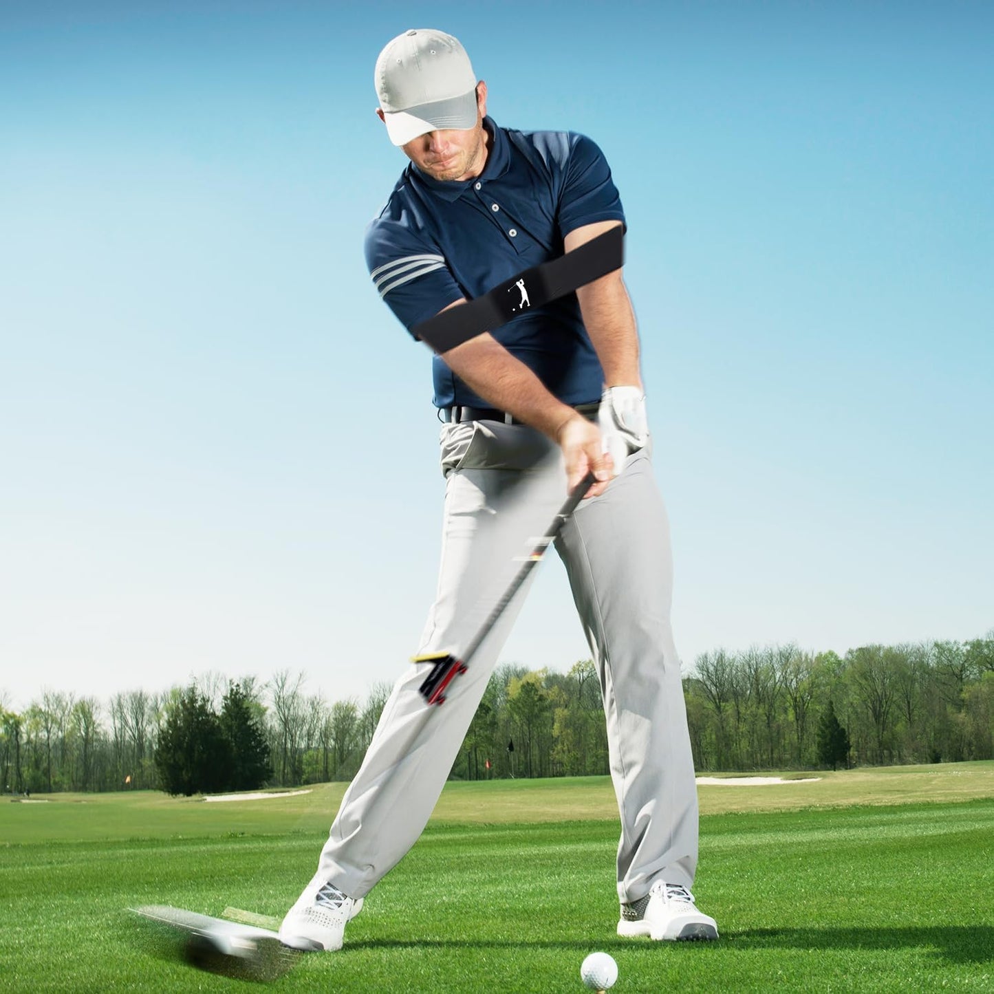 Golf Swing Trainer Aid - Instantly Corrects Chicken Wing & Improves Connection (Right & Left Handed) - Portable Muscle Memory Trainer for All Skill Levels