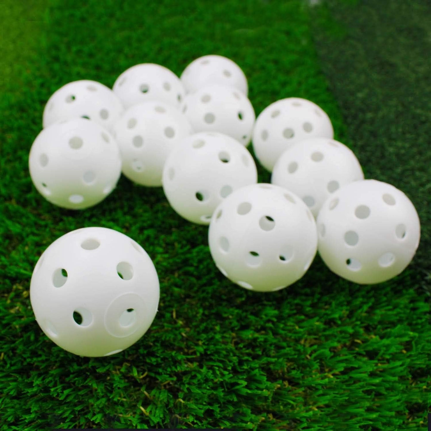 Crestgolf 50pcs Plastic Golf Training Balls – Airflow Hollow 40mm Golf Balls for Driving Range, Swing Practice, Home Use,Pet Play. …