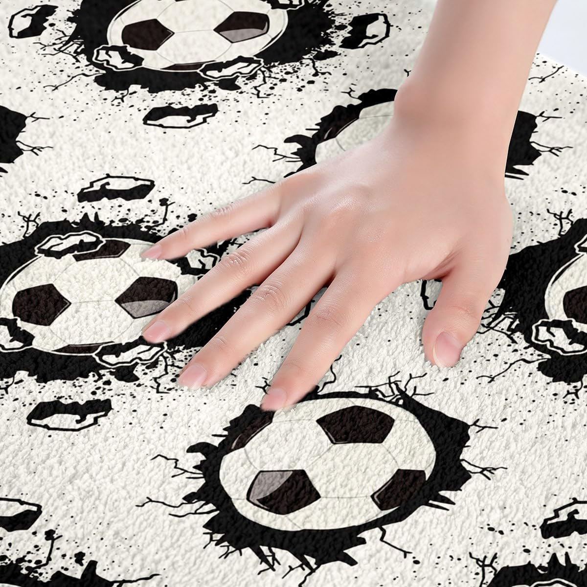 Feelyou Football Polyester Bath Rug Soccer Soft Fleece Door Carpet for Kids Boys Girls Ball Game Non Slip Bath Mat Sport Themed Bathroom Floor Indoor Doormat,20x32 Inch