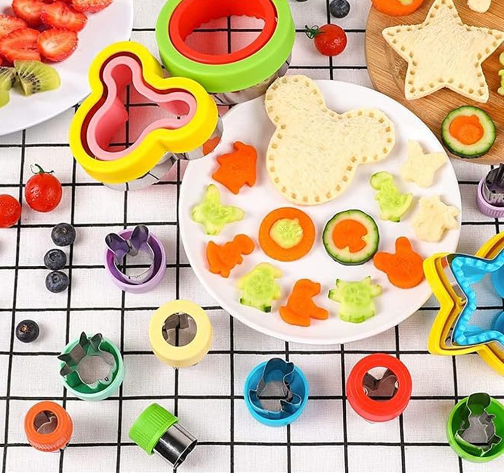 Cookie Cutter Set for Baking, 6PCS Sandwich Fondant Cake Fruit Vegetable Shapes Cutter Set (Round)