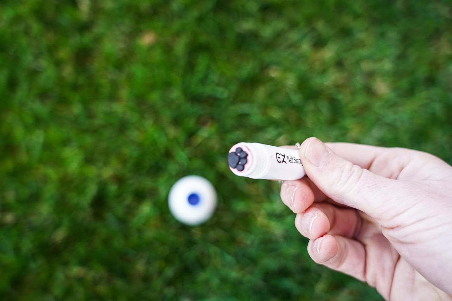 EZBallStamp Golf Ball Stamp Marker (Black Finger)