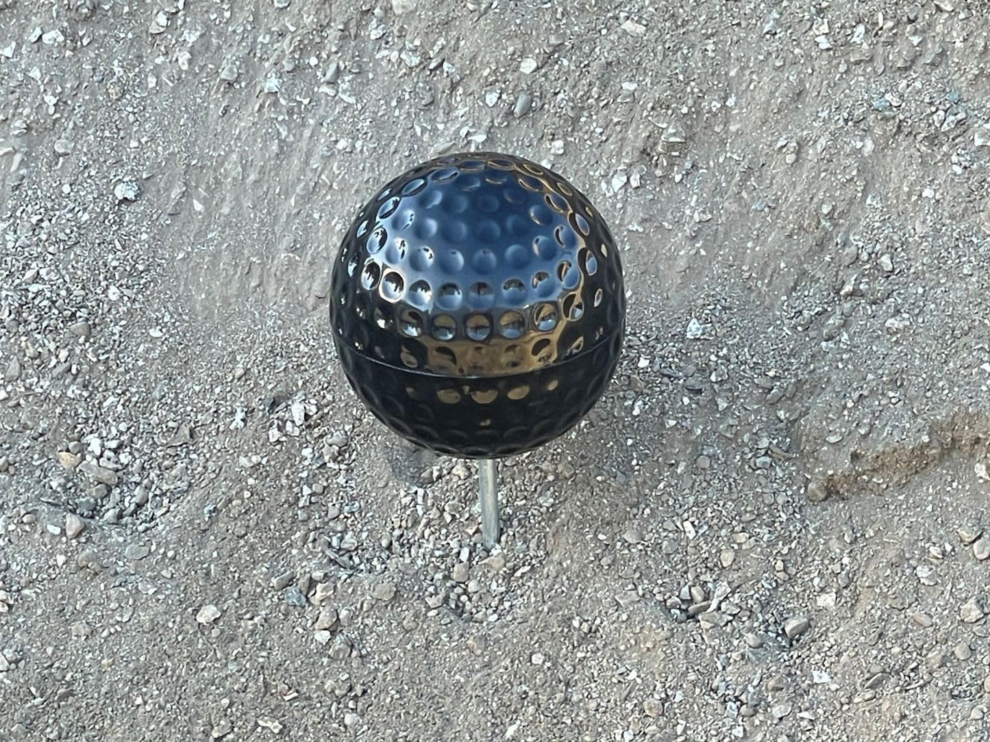 Sandbaggy Plastic Tee Markers for Golf Course (UV Resistant) - Steel Spike - Safety Caps Included