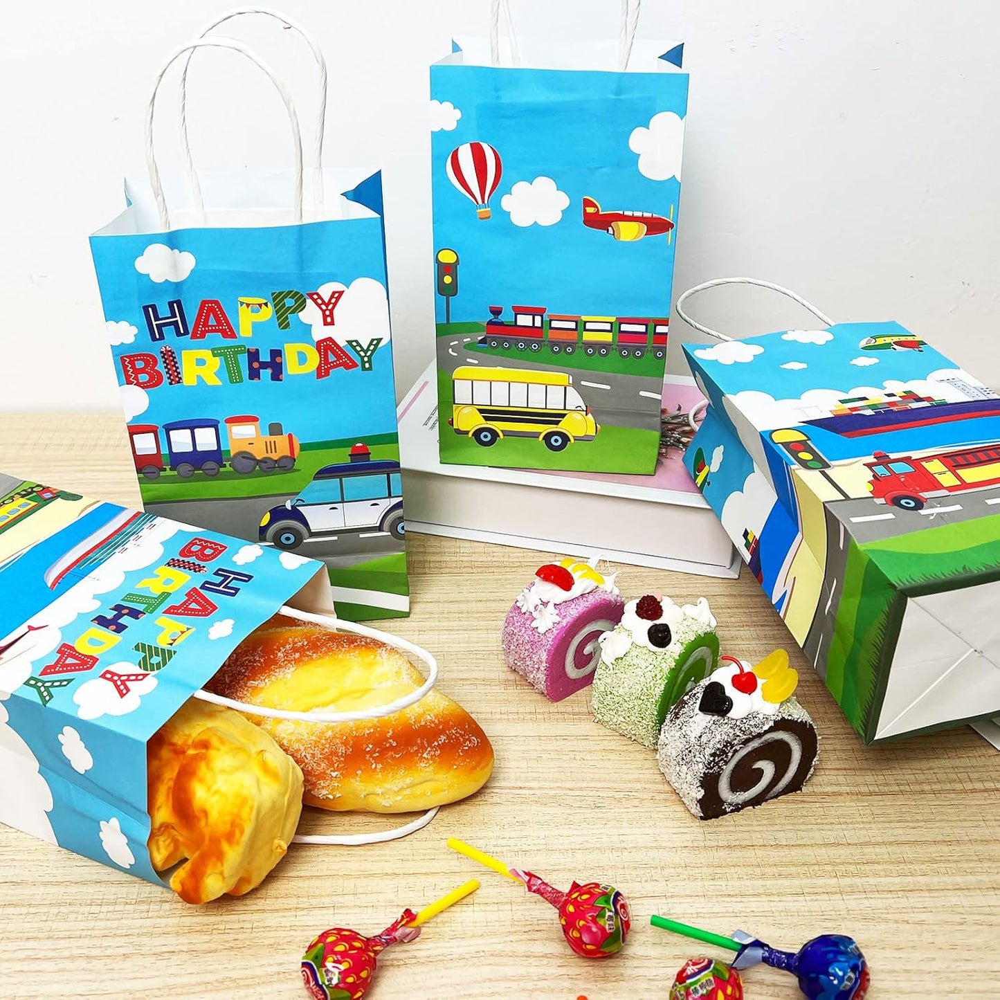 gisgfim 12pcs Transportation Party Favor Gift Bags Transportation Theme Party Treat Paper Candy Goodie Bag with Handle for Transportation Car Birthday Party Supplies Baby Shower Decoration Favors