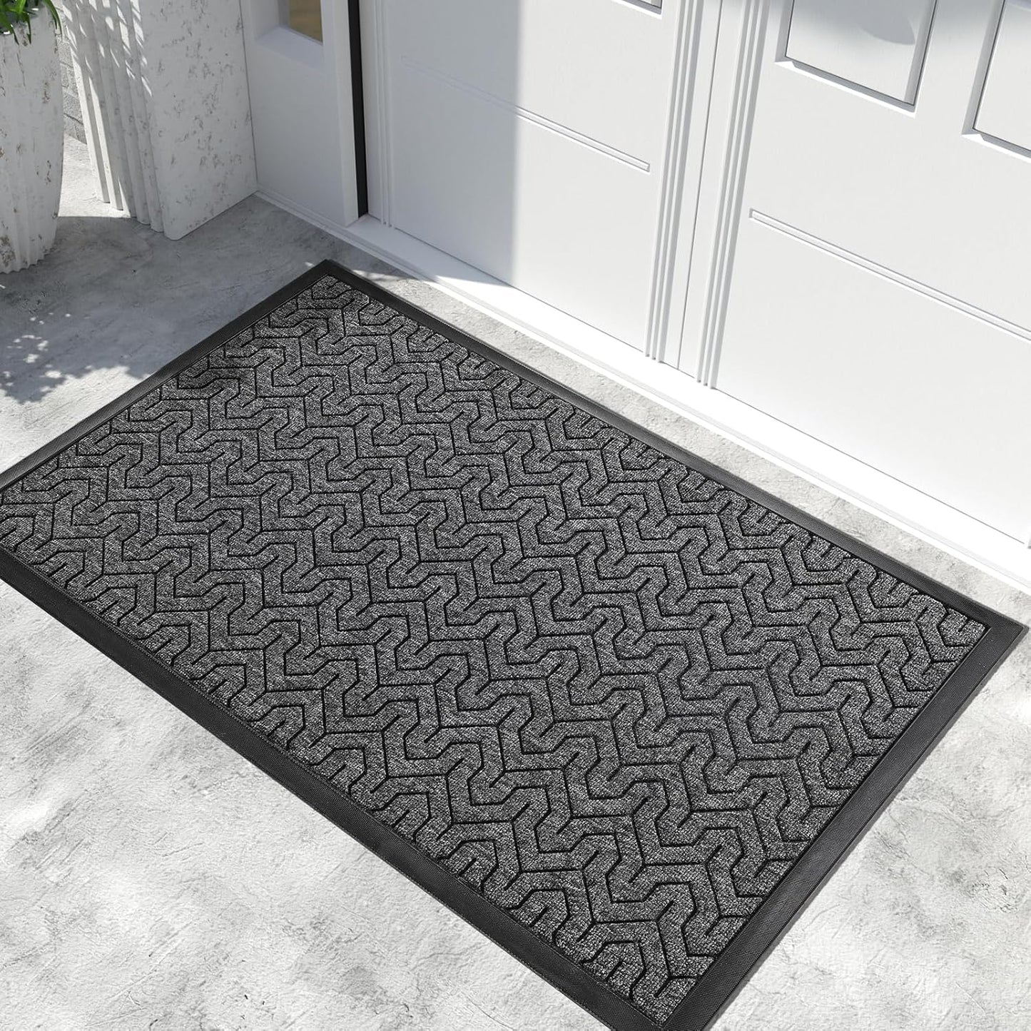 Yimobra Extra Large Door Mat Outside Entrance 60x36, Waterproof Heavy Duty Outdoor Mats for Front Door, Non Slip Rubber Entry Mat for Garage Patio Indoor, Easy Clean, Mix Grey
